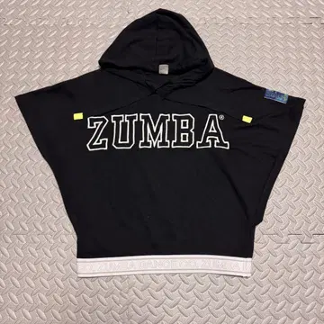 ZUMBA 후드 부착 블랙 T셔츠