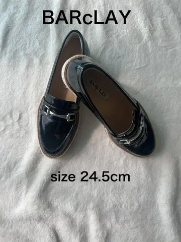 [ 새상품급 ] BARcLAY 블랙 에나멜 비트 로퍼 24.5cm