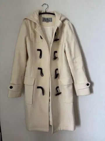 Viaggio Blu 아이보리 더플 코트