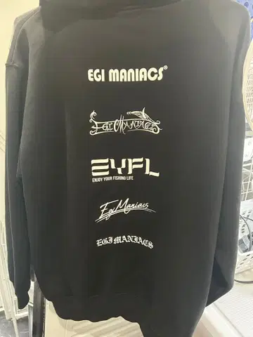 EGI MANIACS XL 맨투맨 상하의 세트