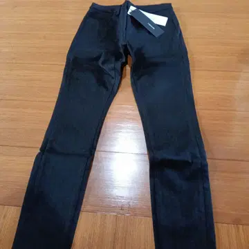 미사용 새상품 J BRAND 블랙 스키니 팬츠