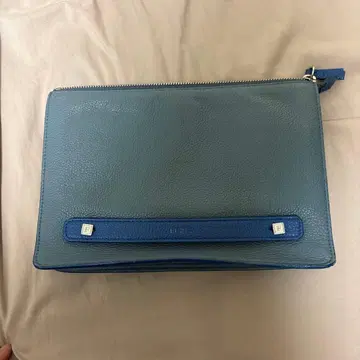 FURLA 클러치백