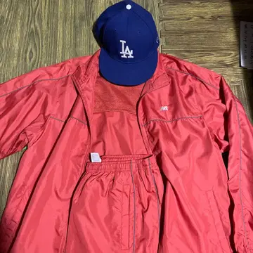 최종 가격 New Balance 나일론 자켓 팬츠 세트 L 레드