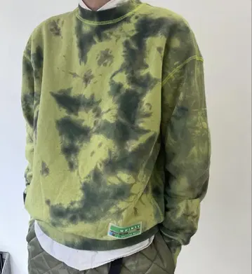 WHIMSY TIE DYE CREWNECK