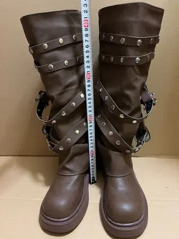 브라운 스트랩 롱 부츠 벨트 부츠 미사용 새상품