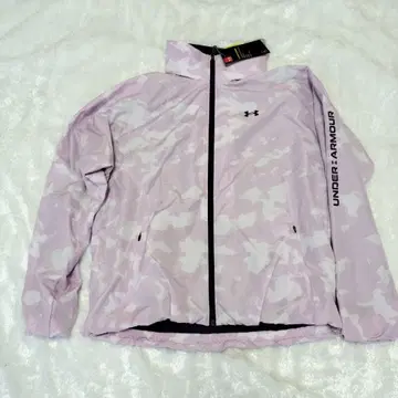 새상품 UNDER ARMOUR 여성용 자켓 연보라색 카모 M