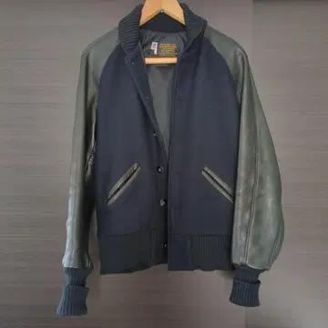 새상품급! SKOOKUM 자켓