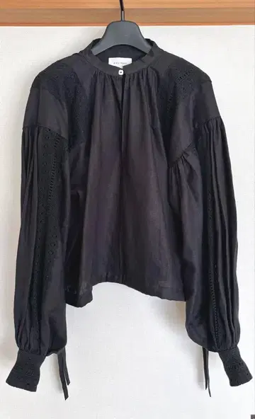 HOLIDAY 미착용 헤비 린넨 스모크