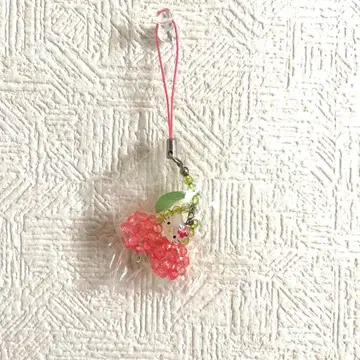 레어 캐릭터 포함 크리스탈 비즈 스트랩 체리