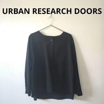 고품질 URBAN RESEARCH DOORS 블랙 긴팔 어반 리서치