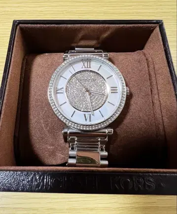 MICHAEL KORS 실버 손목시계
