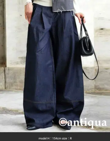 새상품급 antiqua 데님 턱 팬츠 인디고 블루 R