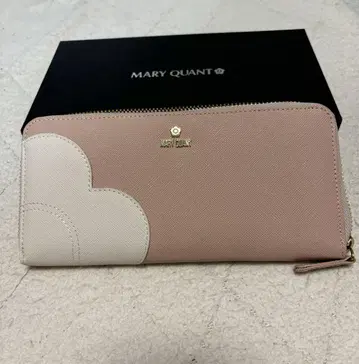 MARY QUANT 하트 모티브 장지갑 핑크