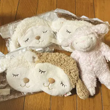 양 메이플 파우치 4개와 봉제 인형 스트랩 세트