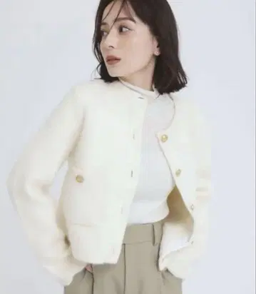 라쿤 블렌드 노카라 니트