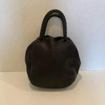 누이토멜 백