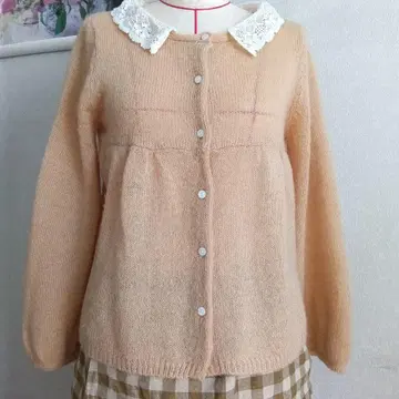 미사용 사만사 모스모스 레이스 카라 부착 피치색 가디건