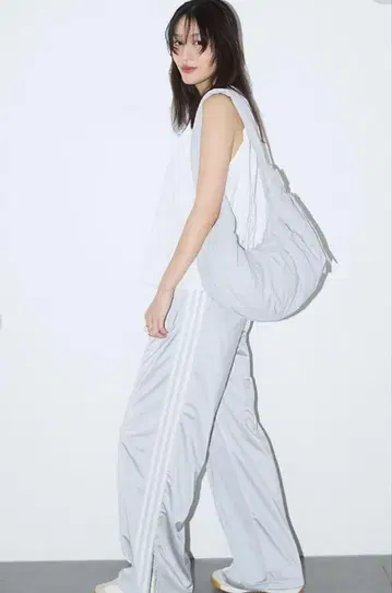 adidas emmi 콜라보 아디다스 트랙 팬츠