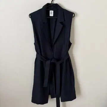 MICHEL KLEIN 네이비 슬리브리스 자켓 코트 롱