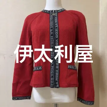 레드 노카라 자켓 로고 테이프 부착
