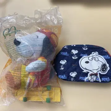 미개봉 스누피 봉제 인형 스케이트보드 세트