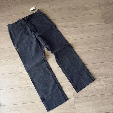 Eddie Bauer 슬랙스 36 x 30 네이비 데님풍