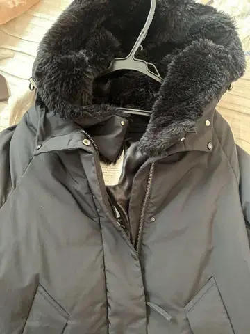 IENA 프렌치 다운 블랙 롱 코트