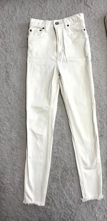 moussy 스키니 컷오프 데님 23인치