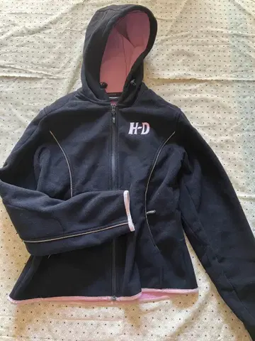 H-D 후드 부착 블랙 x 핑크 플리스 자켓