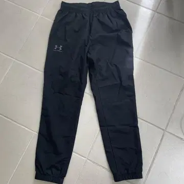 Under Armour 블랙 나일론 팬츠 조거 팬츠 블랙 M