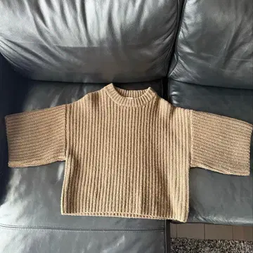 HYKE 리브 크롭 니트