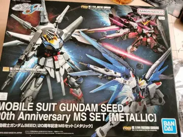 GUNDAM SEED [METALLIC] 3연 스탠드만