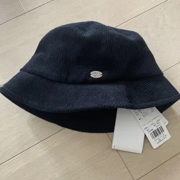 택 포함 새상품 에네스베 코듀로이 버킷햇