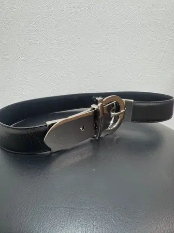 Salvatore Ferragamo 블랙 가죽 벨트