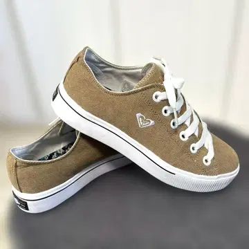 ROXY 베이지 캔버스 스니커즈 25 cm