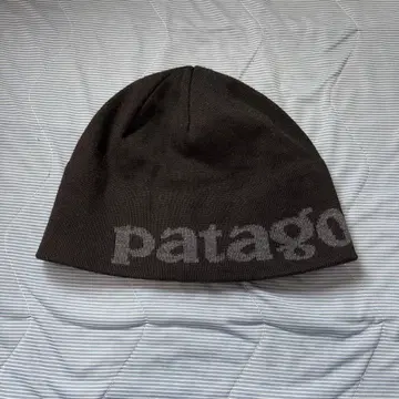 patagonia 블랙 니트 모자