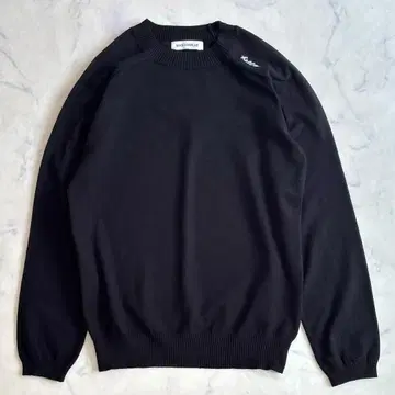 새상품급 매디슨 블루 HELLO CREW NECK PO 블랙 긴팔
