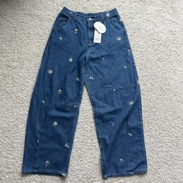 사만사 모스모스 꽃 자수 커브 실루엣 데님 팬츠 XL 사이즈