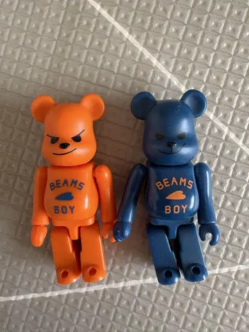 베어브릭 beamsboy 2체 세트 상자 없음