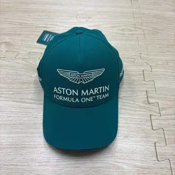 새상품 Aston Martin F1 공식 팀 캡 그린