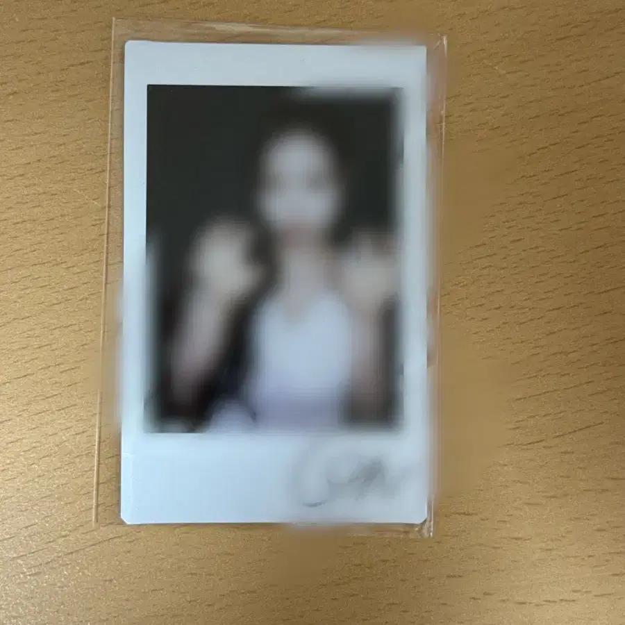 tripleS assemble25 サイン入り ポラロイド マユ tripleS assemble25 サイン会 当選特典 ポラロイド ユビン