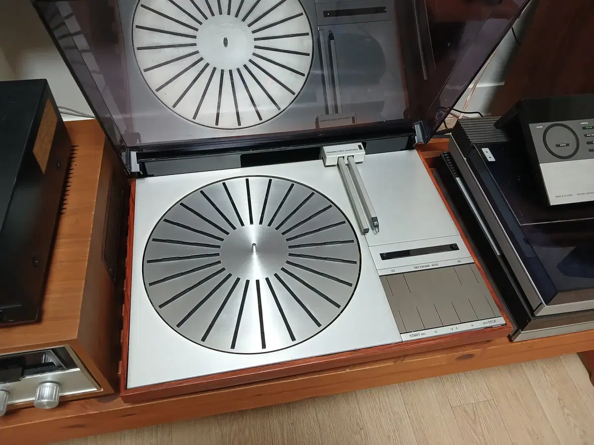 JOYTRON JTUM-400 Microphone Full Set on Bunjang Global Site.