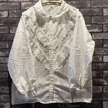 빈티지 레이스 장식 블라우스 긴팔 White