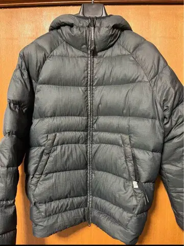C.P. COMPANY 블랙 다운 자켓