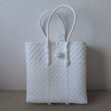 메케아리사 구미 백 size:S EggShell White