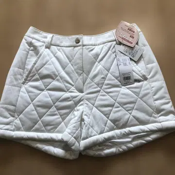 캘러웨이 화이트 숏팬츠 L