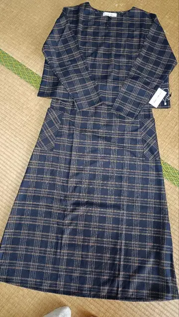 Kawai Okada 투피스