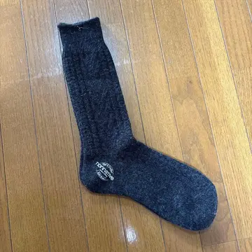 nonnative 차콜 그레이 삭스 양말