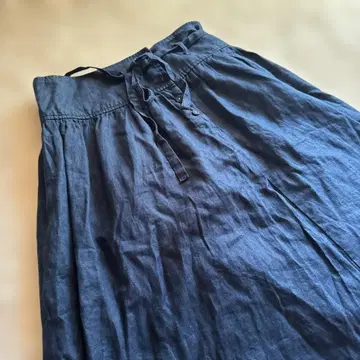 STUDIO CLIP 린넨 100% 네이비 플레어 스커트