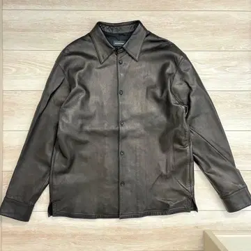 TRECHENTOUNO 양가죽 셔츠 블랙 50 사이즈